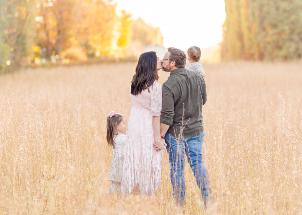 Greensboro Family Session Style Guide | Hayley Jayne Photo